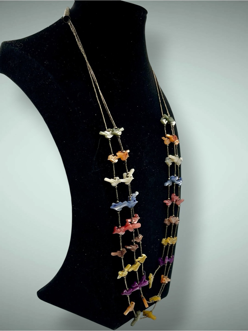 Vtg Native American Zuni 3-Strand Rainbow Bird Fetish Necklace Sterling Silver - Picture 3 of 13